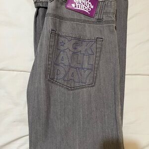 DGK Gray Relaxed Jeans with Classic Style